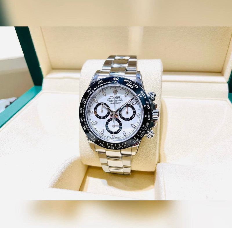 Rolex Daytona “Panda”